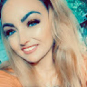 Meet your Posher, Nakisha